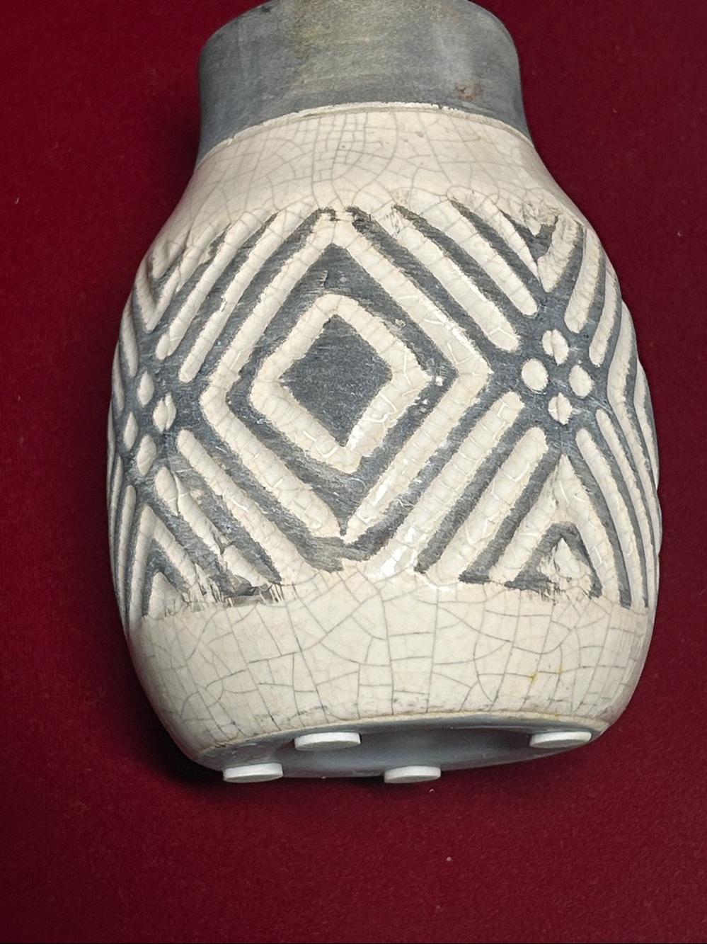 Handcrafted Geometric Ceramic Vase - White and Gray